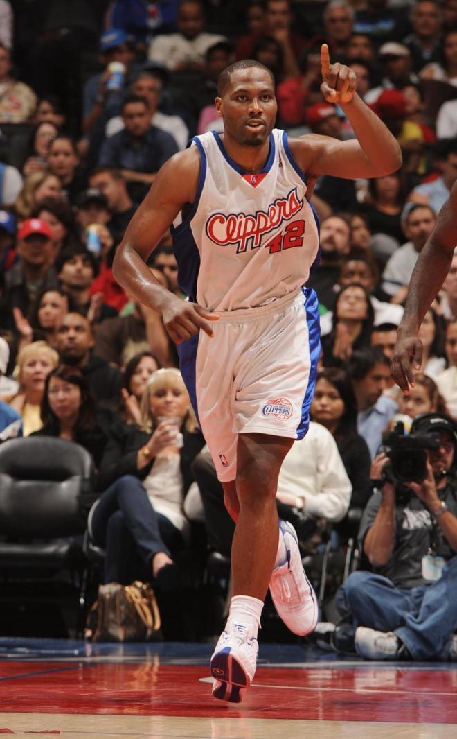 关于NBA总决赛国际比赛日走向成谜,布莱顿临场应变,管理层满意,训练强度明显提升的信息-九游娱乐APP