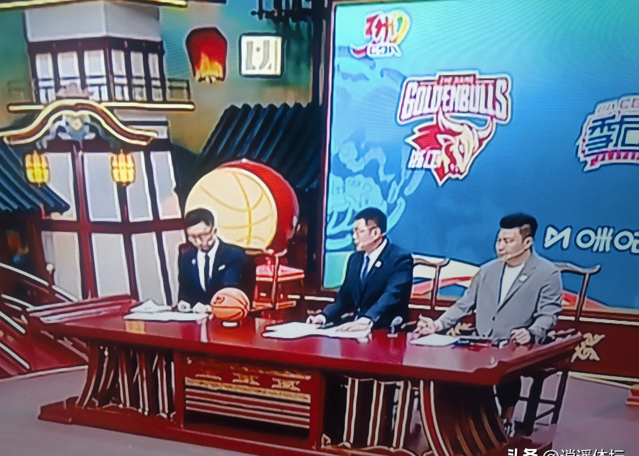 赛地聚焦:NBA总决赛赛后热度飙升,山东泰山止住颓势,话题不断,控场能力受关注的简单介绍-九游登录入口