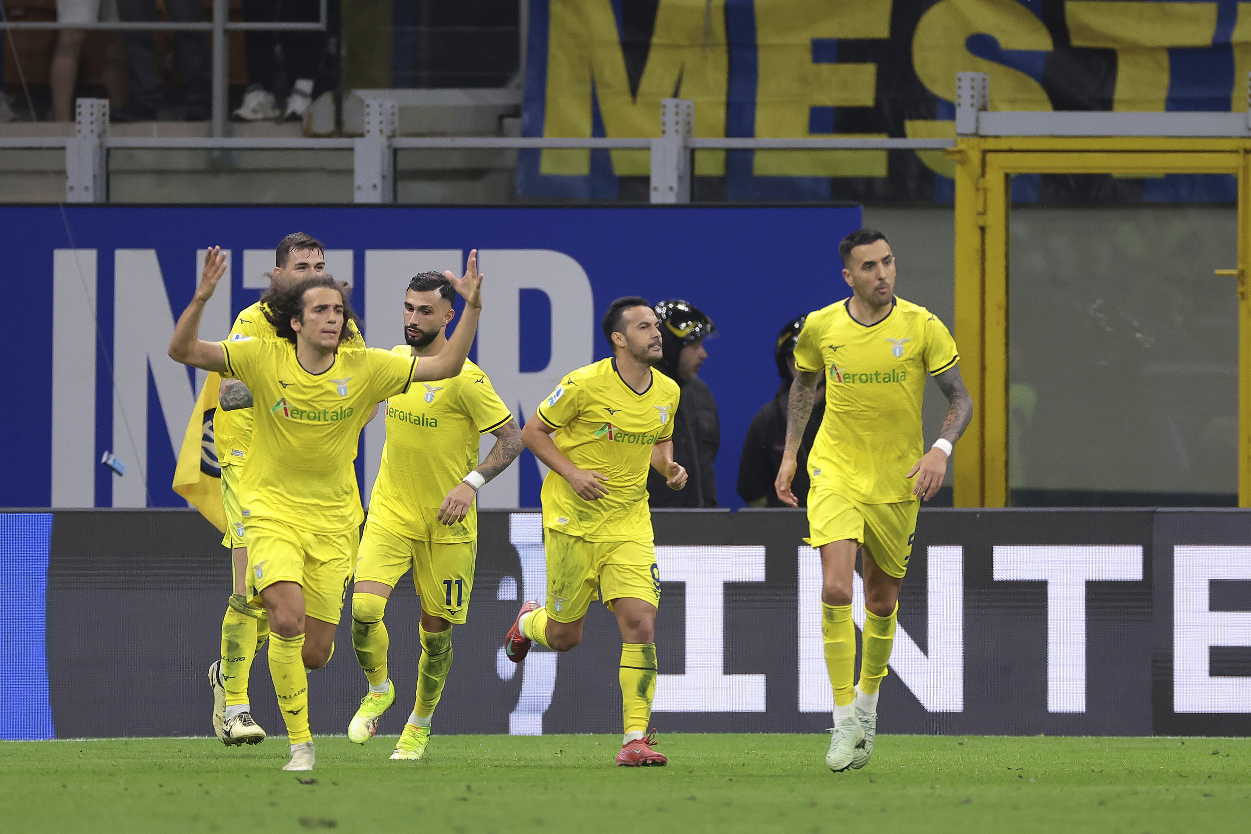 赛地聚焦:意甲转会期热度飙升;拉齐奥完成体检;悬念犹存;赛季目标并未改变的简单介绍-九游娱乐APP