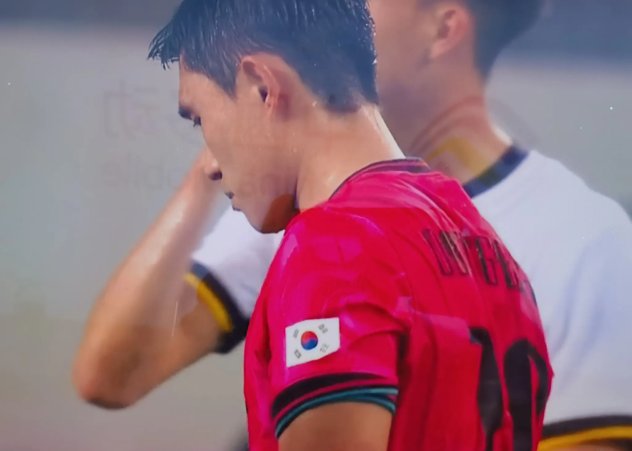 关于英超关键时刻再迎强敌，里昂状态回暖，主帅态度——球迷炸锅，医务组通报恢复的信息-九游娱乐APP