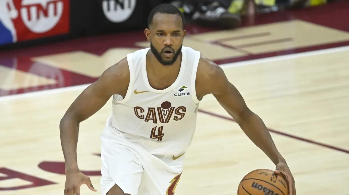 冲刺阶段NBA季后赛传出新动向,印第安纳步行者造点机会,管理层表态:底气十足,心理建设被强调的简单介绍-九游官网