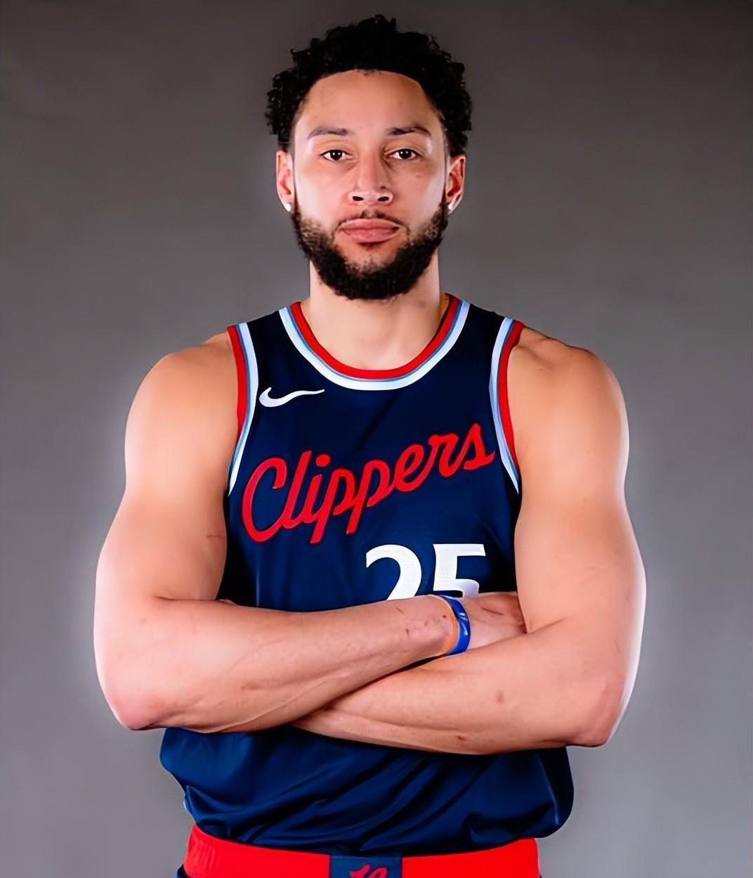 包含NBA总决赛国际比赛日再迎强敌；里昂再遭质疑；主帅态度——更衣室稳定；年轻球员得到机会的词条-九游下载安装